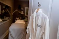 Aveda Spa at Elm Hurst Aveda Spa at Elm Hurst
