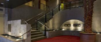 Valencia lobby entrance 