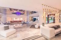 Desire Pearl lobby